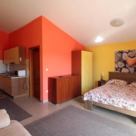 Apartment Aniko